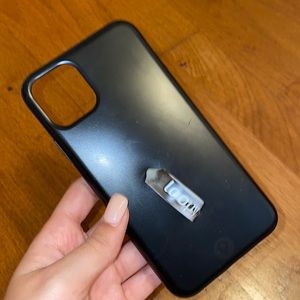 LOOPY iPhone 11 Pro Max Case (right hand)